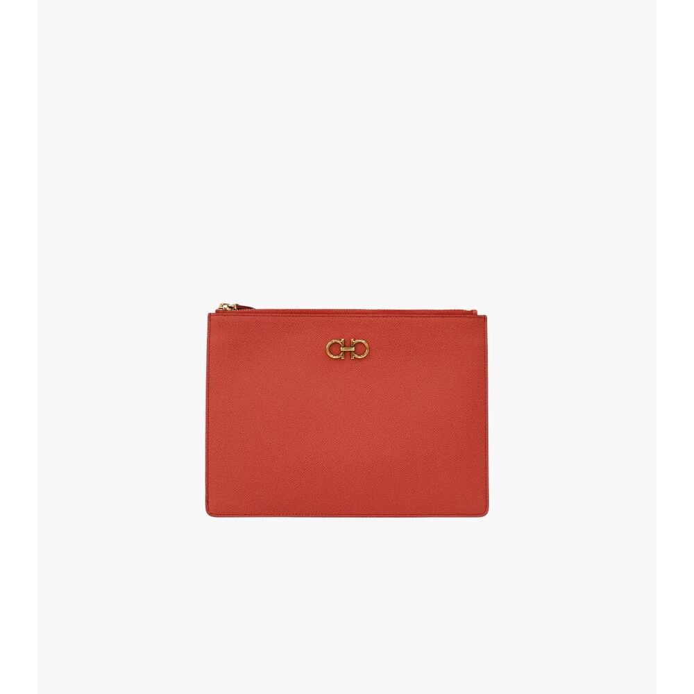 FERRAGAMO Clutch C-A32070